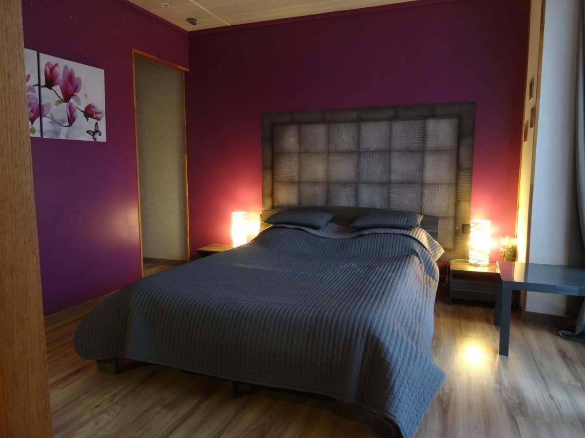 Datcha Bourguignonne, Chambres & Gite Maconge Quarto foto